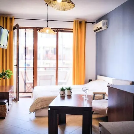 Apartment Comfort Blue